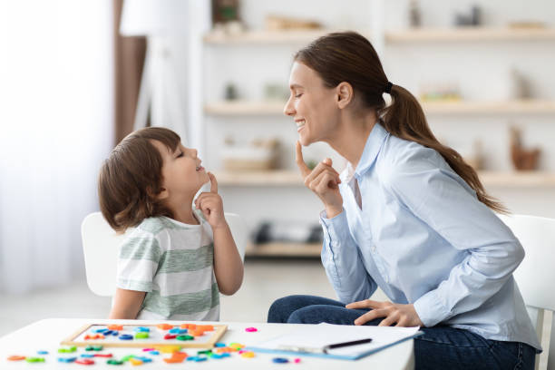 Feeding therapy with family involvement